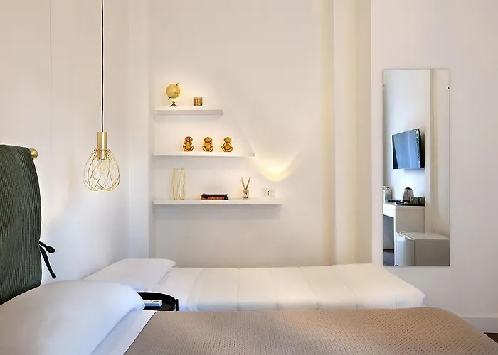 Charme Holidays Puccini Affittacamere 4*