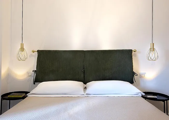 Charme Holidays Puccini Affittacamere Roma