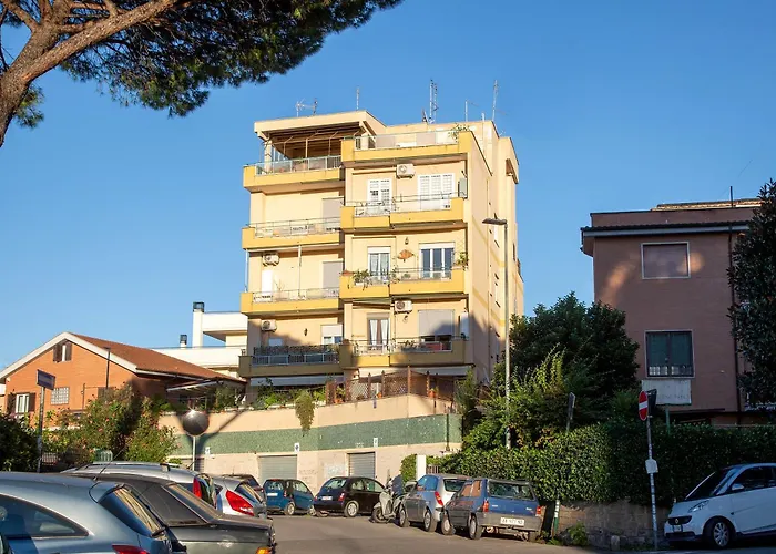 Affittacamere Charme Holidays Puccini 4*