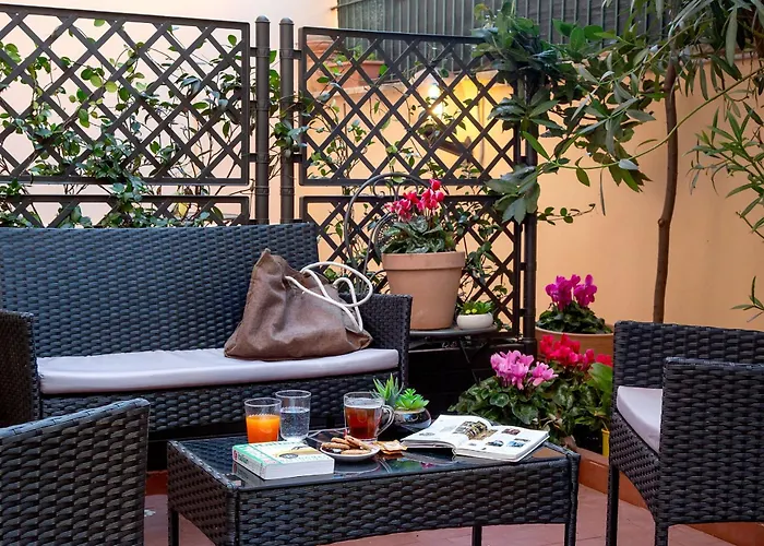 Affittacamere Charme Holidays Puccini 4*